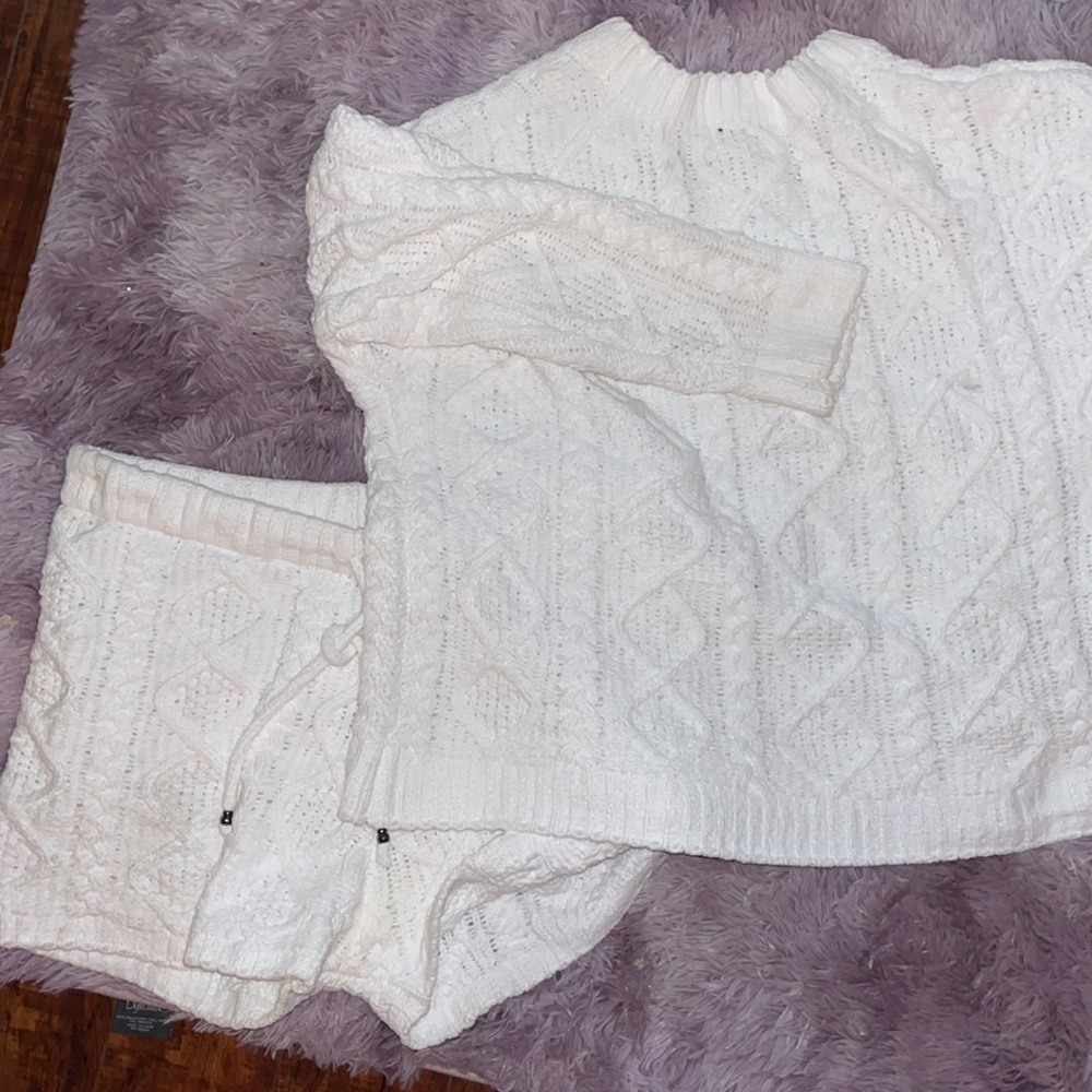 Ultra chic chenille set